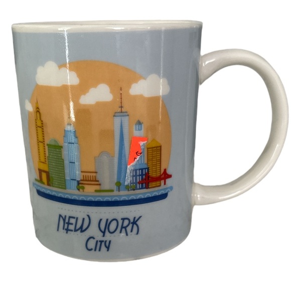 NEW- New York City/Manhattan Standard Size Mug - Picture 2 of 3